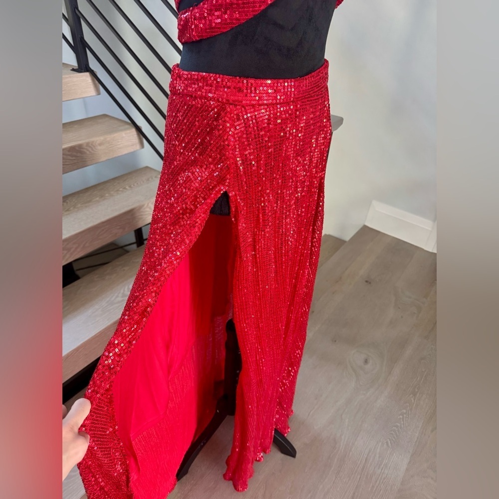 New Abyss by Abby Dazzling Red Backless Evening Gown size XS - Picture 7 of 12